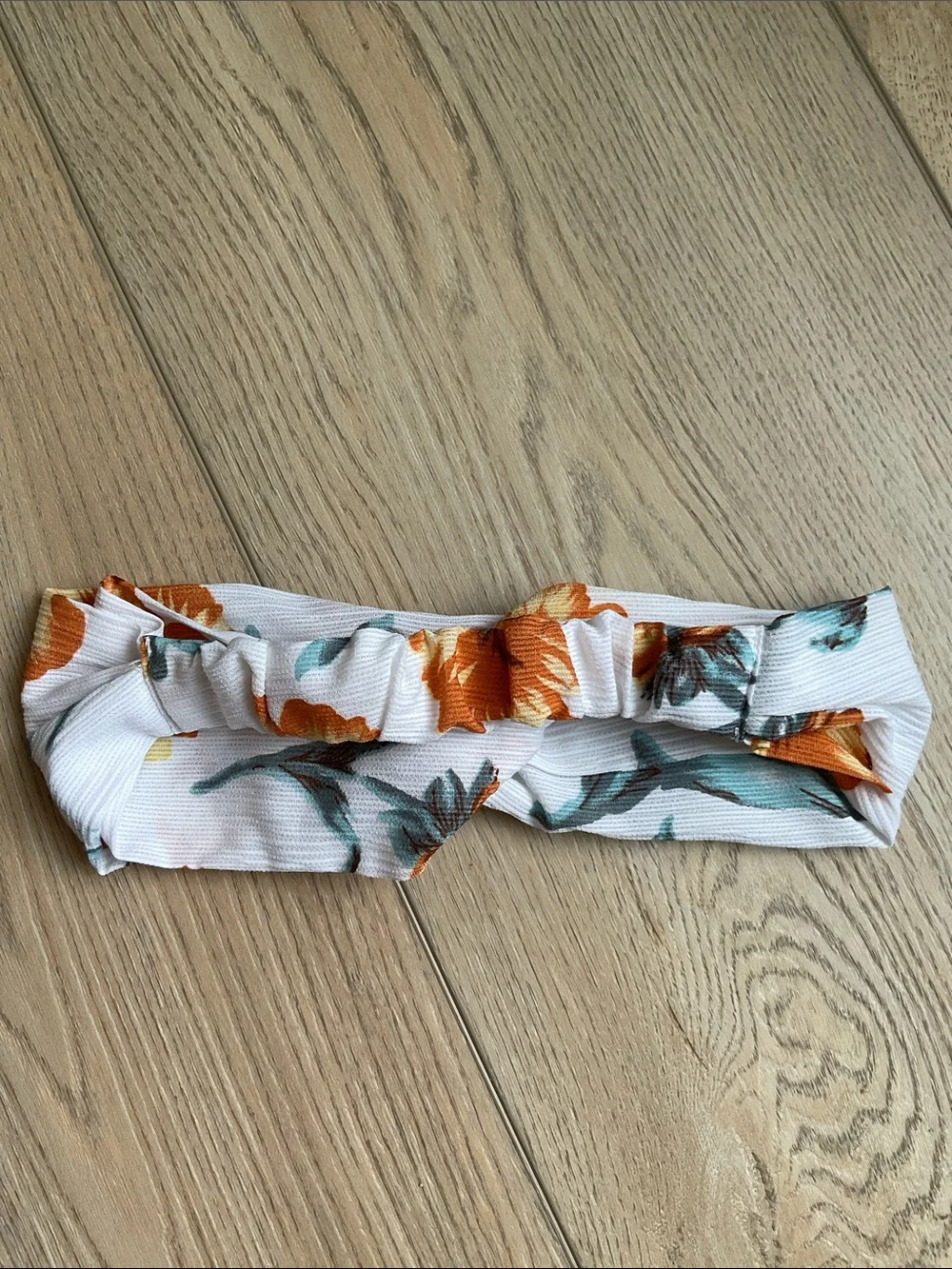 Set of Three Headbands NWT Anthropologie Active, Tan Top Knot, Fabric Top Knot